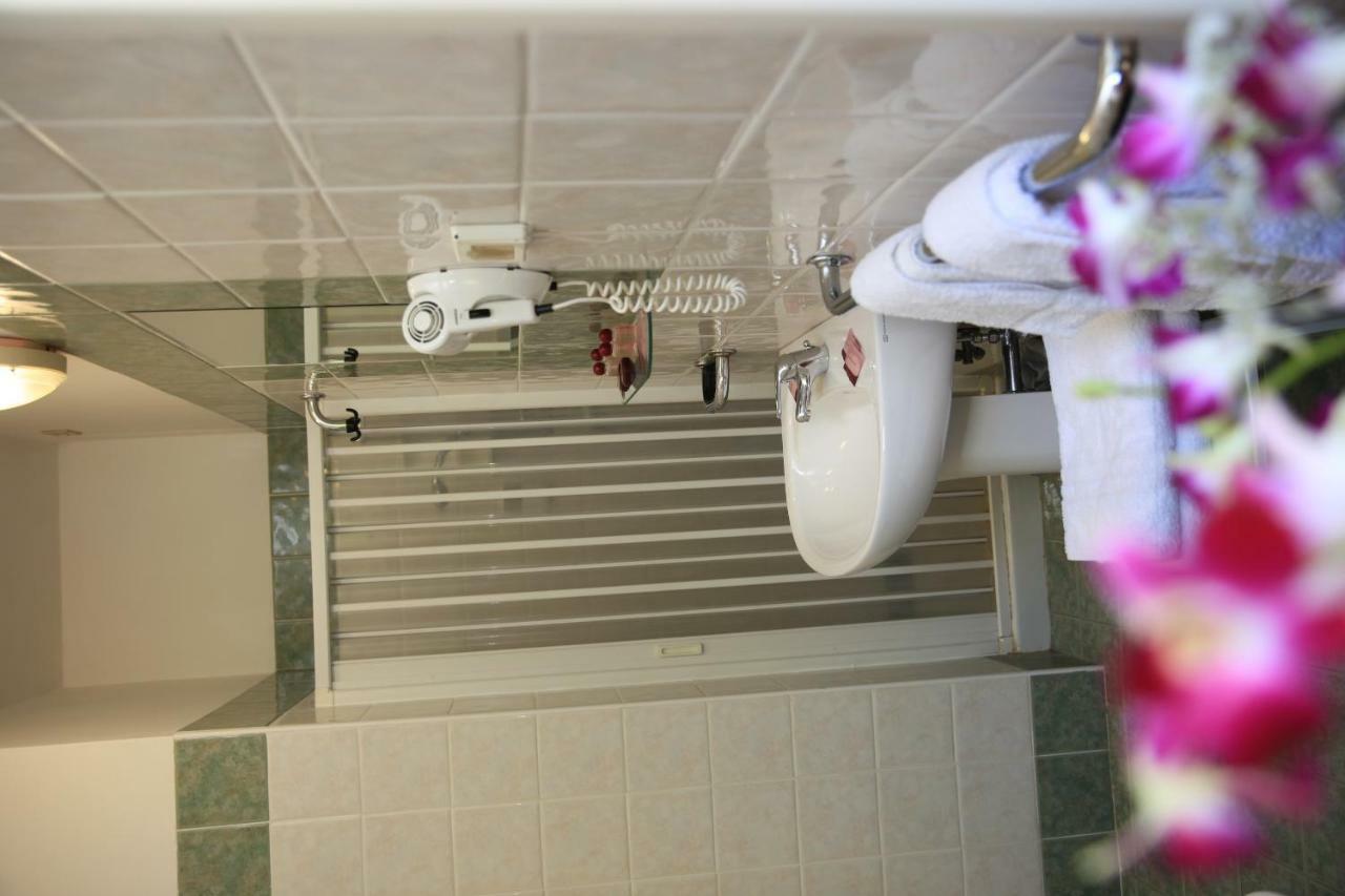 Hotel Ludovici Fiuggi Dış mekan fotoğraf